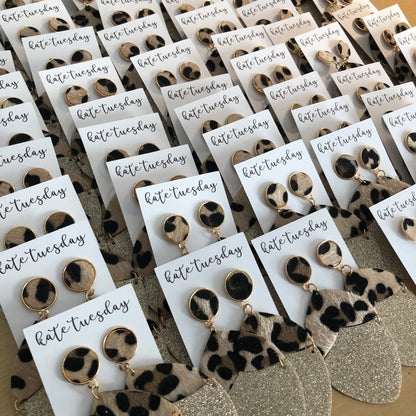 Cheetah Glitter Hang Earrings