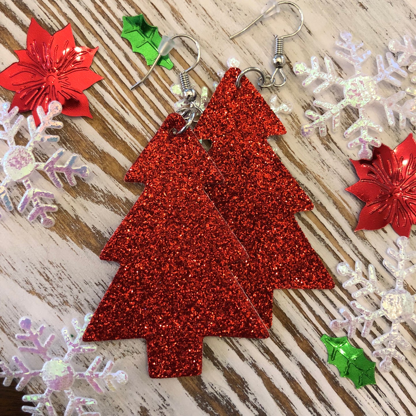 Red Glitter Christmas Tree Holiday Leather Hang Earrings